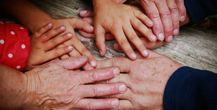 La-solidaridad-intergeneracional-es-clave-para-aumentar-la-confianza-de-las-personas-mayores