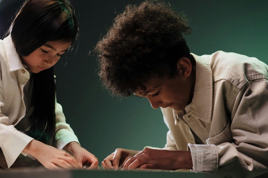 estrategias-y-actividades-para-estimular-la-creatividad-en-adolescentes